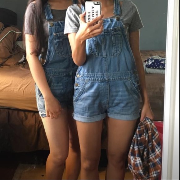 American Eagles Denim Overall Shorts - Picture 3 of 4